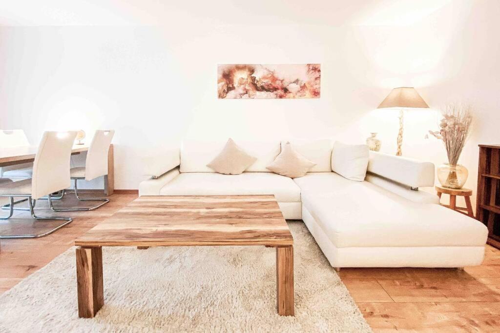 Luxury Home Cinema 2R Apt + Balcony / 65M² Leipzig Exterior foto