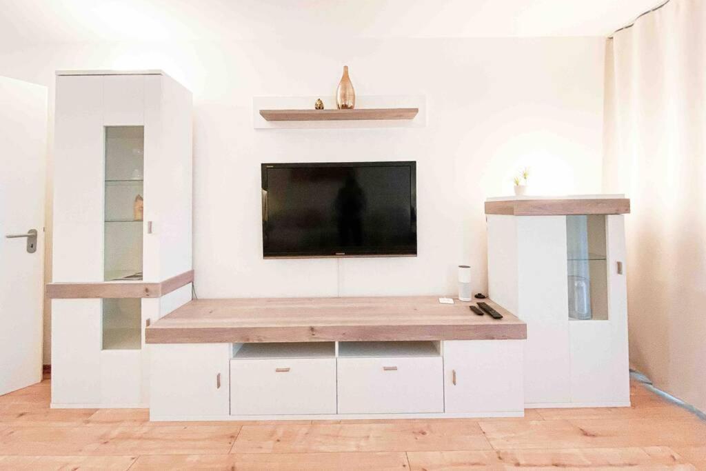 Luxury Home Cinema 2R Apt + Balcony / 65M² Leipzig Exterior foto